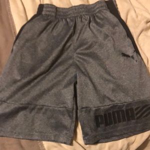 Puma Big Kids sz10/12 Basketball shorts NWOT